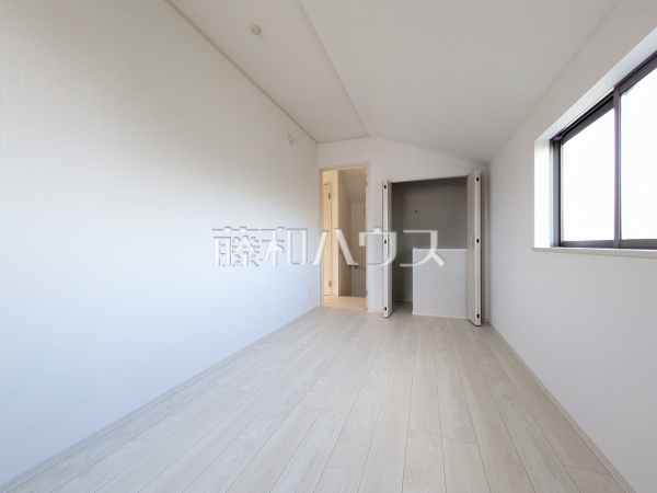 B号棟　居室　【小平市美園町３丁目】