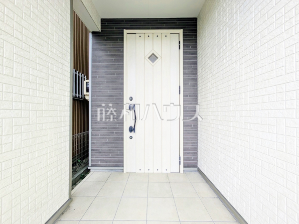 玄関　【名古屋市守山区脇田町】