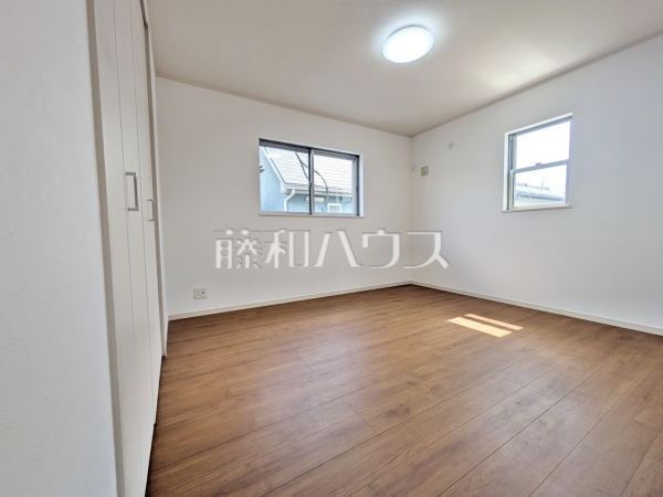 居室　【名古屋市守山区菱池町】