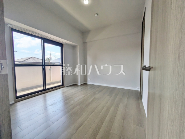 居室　【グローリアス春日井中央通】