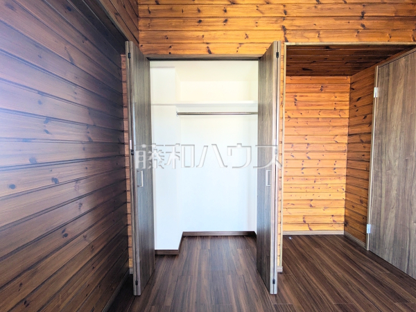 収納　【マルベリー小牧山南】