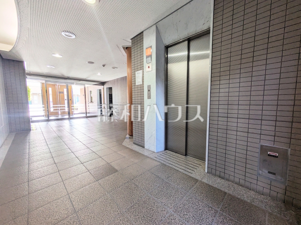 エントランス　【マルベリー小牧山南】