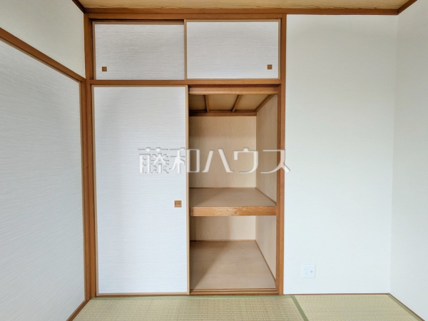 収納　【 ラビデンス守山町南】