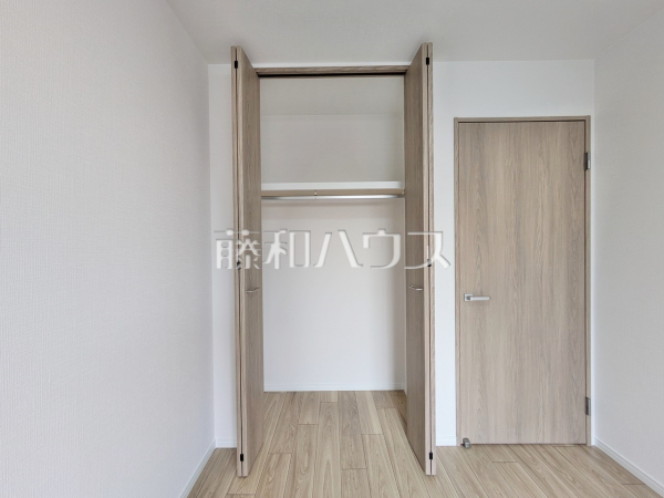 収納　【 ラビデンス守山町南】