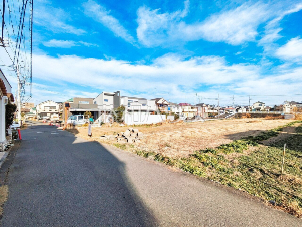 接道状況および現場風景　【昭島市中神町２丁目】ぜひ実物をご覧いただきたく思います。喜んでご案内いたしますのでお気軽にお問合せ下さい。