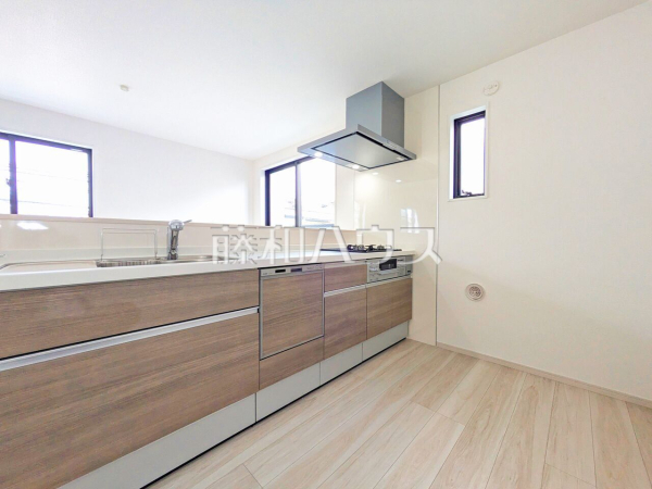 1号棟　キッチン　【国立市東４丁目】