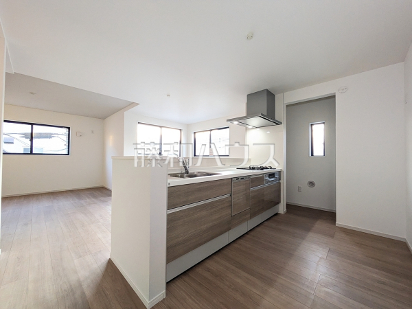 3号棟　キッチン　【国立市東４丁目】