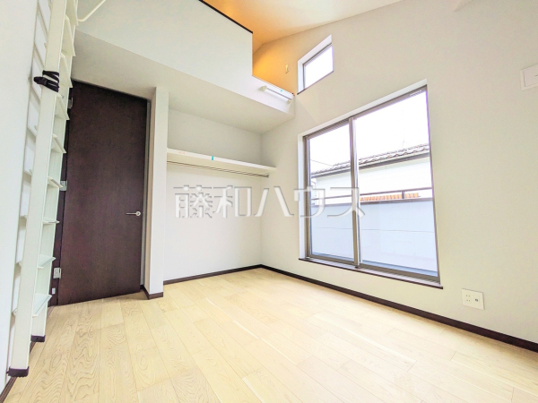 居室　【府中市新町１丁目】