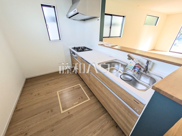 2号棟　キッチン　【福岡市城南区堤１丁目】