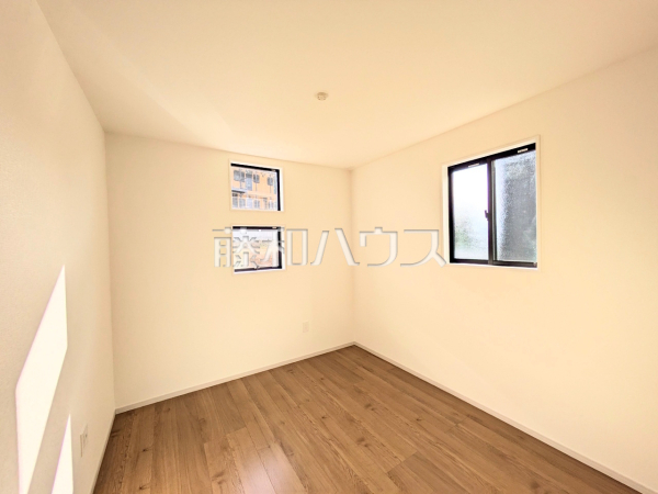 2号棟　居室　【福岡市城南区堤１丁目】