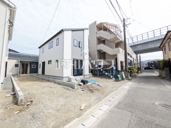 接道状況および現場風景　【福岡市南区花畑１丁目】