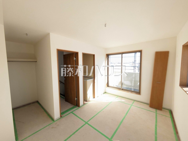 居室　【立川市砂川町８丁目】