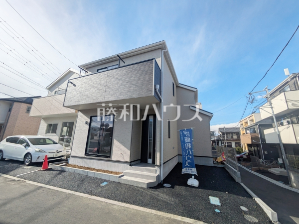 2号棟　 リビングイン階段で自然と家族が集う憩の空間になります。 　【志木市本町２丁目】