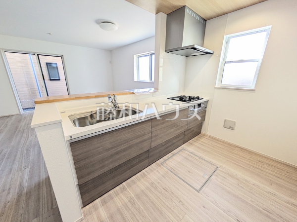 1号棟　キッチン　【富士見市羽沢１丁目】