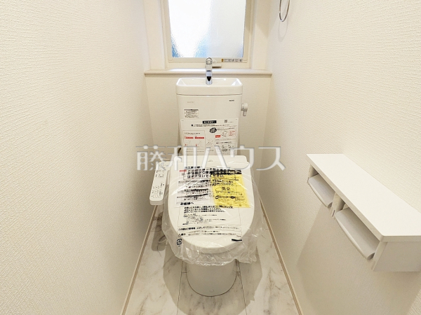 1号棟　トイレ　【富士見市羽沢１丁目】