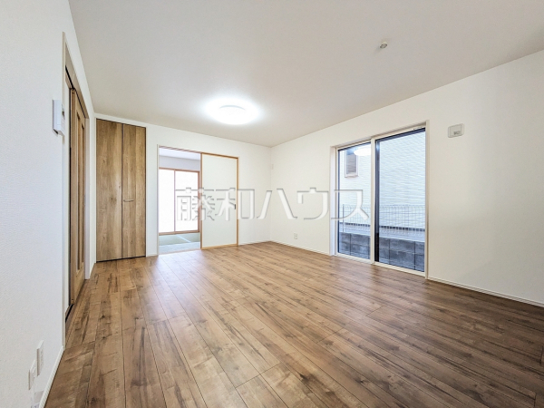 2号棟　リビング　【富士見市羽沢１丁目】