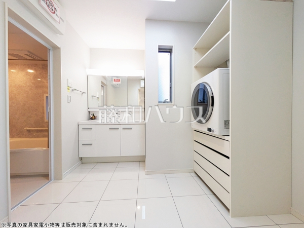 洗面室　【中野区南台２丁目】