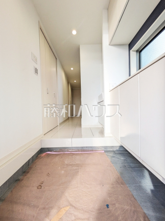 玄関ホール　【中野区南台２丁目】