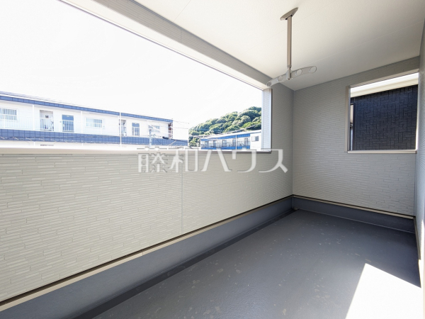 2号棟　バルコニー　【小牧市小牧１丁目】