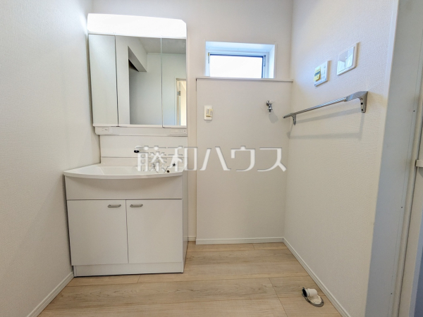 2号棟　洗面室　【小牧市小牧１丁目】