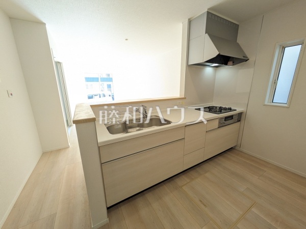 3号棟　キッチン　【小牧市小牧１丁目】