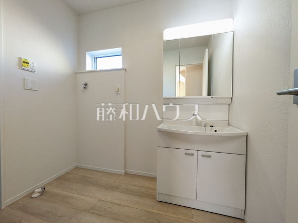 3号棟　洗面室　【小牧市小牧１丁目】