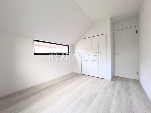 居室　【小平市上水新町２丁目】