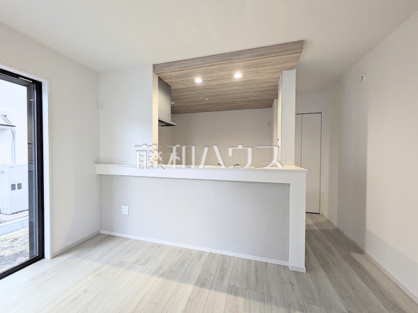 キッチン　【小平市上水新町２丁目】