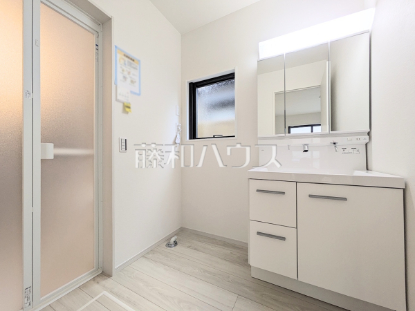 洗面室　【小平市上水新町２丁目】