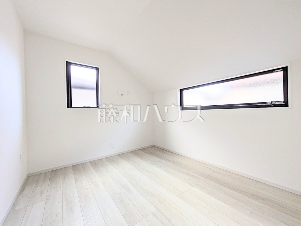 居室　【小平市上水新町２丁目】