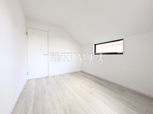 居室　【小平市上水新町２丁目】