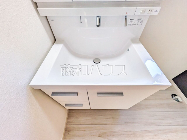 1号棟　洗面室　【八王子市緑町】