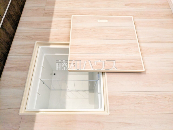 1号棟　キッチン　【八王子市緑町】