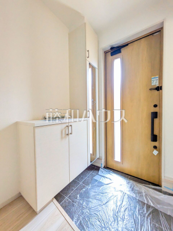 1号棟　玄関　【八王子市緑町】