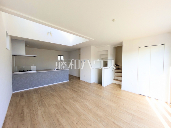 2号棟　リビング　【福岡市西区小戸３丁目】