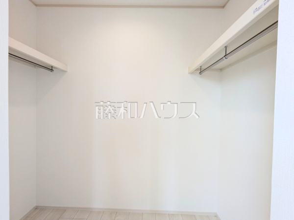 D号棟　ウォークインクローゼット　【福岡市南区五十川２丁目】