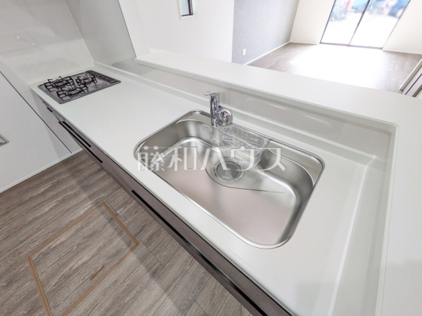 1号棟　キッチン　【昭島市宮沢町３丁目】