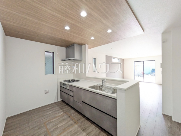 1号棟　キッチン　【昭島市宮沢町３丁目】