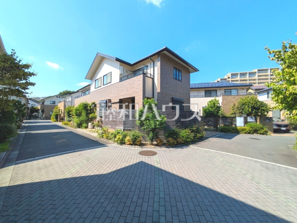 接道状況および現場風景　【西東京市谷戸町２丁目】