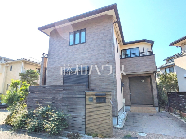 西武池袋線『ひばりヶ丘』駅 徒歩17分！物件の事、諸費用の事など、小さな疑問も担当の田無店までお気軽にご連絡・ご相談下さい♪【西東京市谷戸町２丁目】外観　
　
　