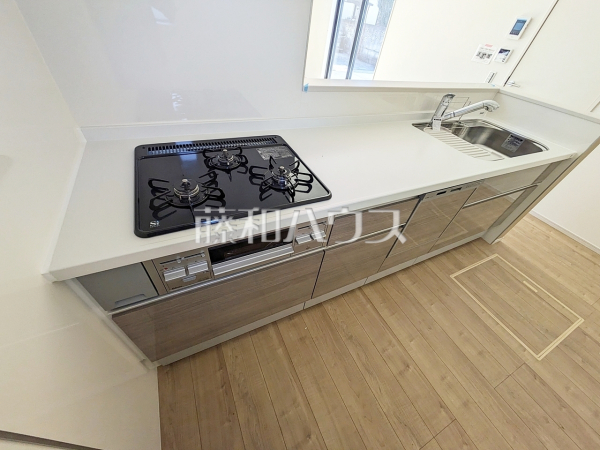 2号棟　キッチン　【三鷹市大沢５丁目】