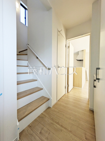 2号棟　ホール　【三鷹市大沢５丁目】