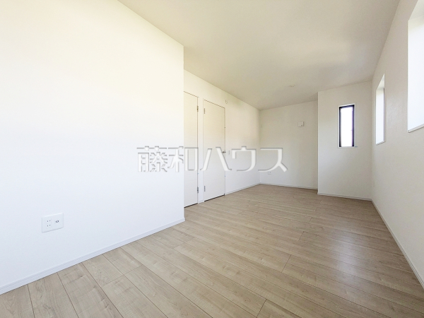2号棟　居室　【三鷹市大沢５丁目】