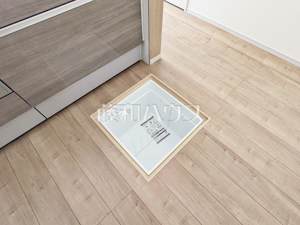 2号棟　床下収納　【三鷹市大沢５丁目】