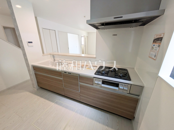 1号棟　キッチン　【福岡市東区三苫４丁目】