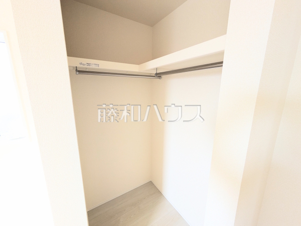 1号棟　ウォークインクローゼット　【西春日井郡豊山町大字豊場字新田町】