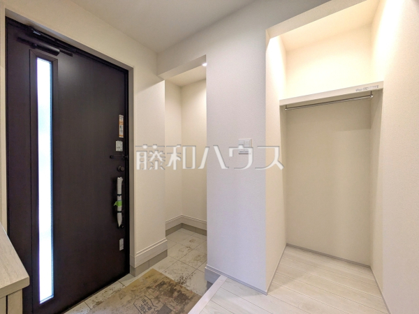 1号棟　土間収納、玄関クローゼット　【志木市上宗岡１丁目】