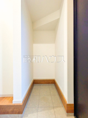 収納　【所沢市小手指元町３丁目】