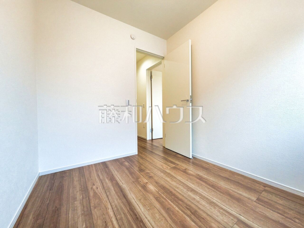 居室　【所沢市小手指元町３丁目】