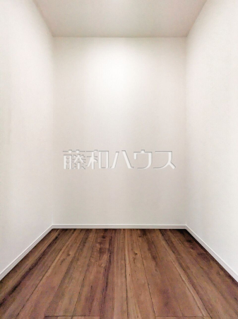 収納　【所沢市小手指元町３丁目】